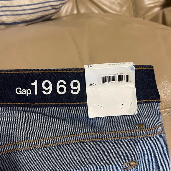 GAP 1969 Jeans size 31L - Picture 12 of 16
